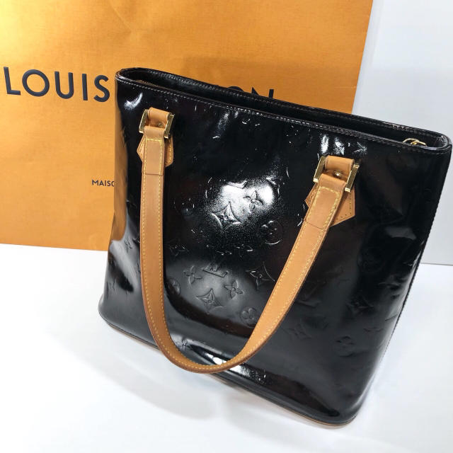 LOUIS VUITTON - ルイヴィトン ヴェルニ ヒューストン ブラックの通販 by ひるね ｜ルイヴィトンならラクマ