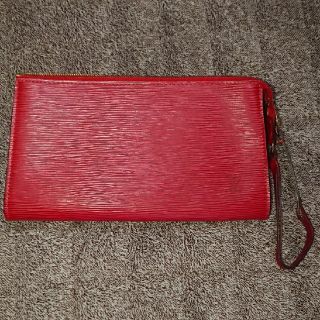 ルイヴィトン(LOUIS VUITTON)のルイヴィトン エピ クラッチバッグ小 RED(クラッチバッグ)