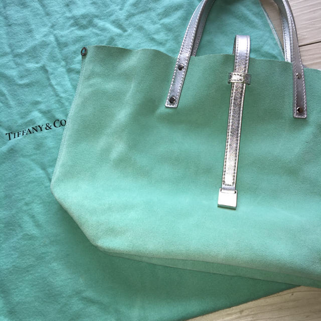 Tiffany & Co.(ティファニー)のティファニー Tiffany&coリバーシブルバッグ美品 レディースのバッグ(トートバッグ)の商品写真