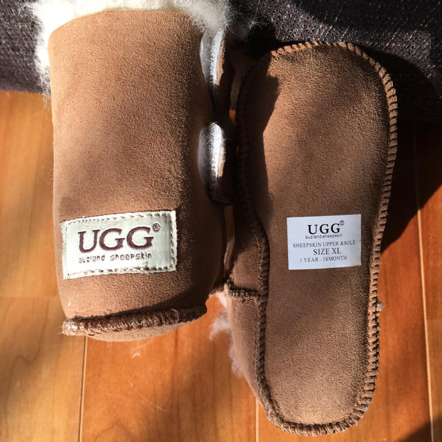 UGG(アグ)のUGG☆アグ ベビー ムートンブーツ XL キッズ/ベビー/マタニティのベビー靴/シューズ(~14cm)(ブーツ)の商品写真