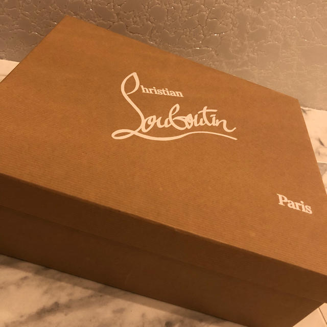 Christian Louboutin(クリスチャンルブタン)のルブタン空箱👠 レディースの靴/シューズ(その他)の商品写真