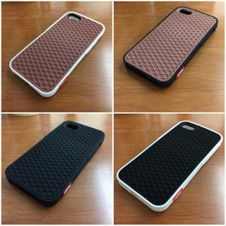 アップル(Apple)のVans(バンズ)スニーカー靴底型 iPhone6/6s対応 スマホケース(iPhoneケース)