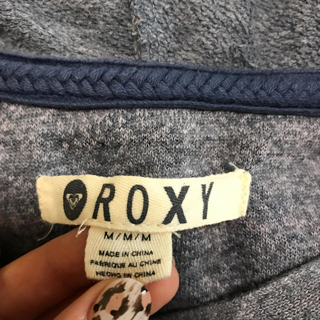 Roxy(ロキシー)のROXY パーカー サイズM レディースのトップス(パーカー)の商品写真