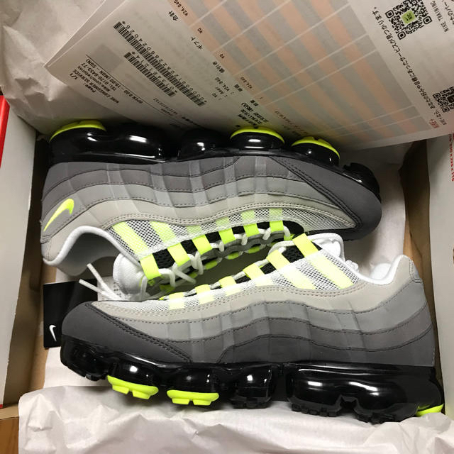 NIKE(ナイキ)の※値下げしました。NIKE AIR VAPORMAX 95 イエロー 27㎝ メンズの靴/シューズ(スニーカー)の商品写真