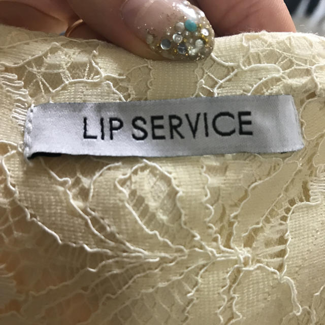 LIP SERVICE(リップサービス)のリップサービス レースアウター レディースのジャケット/アウター(ダウンジャケット)の商品写真