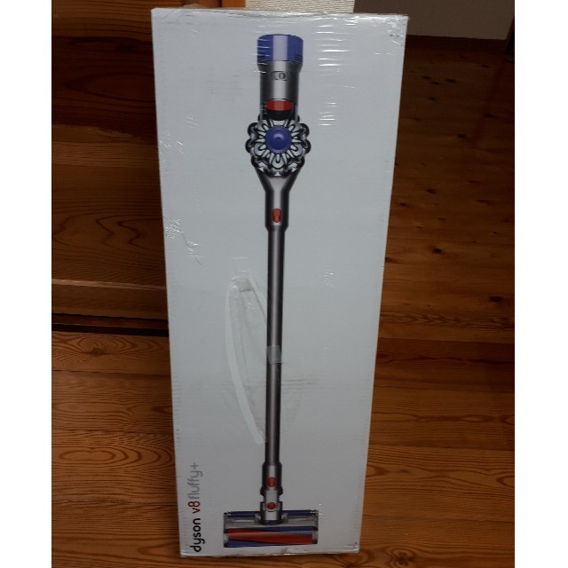 Dyson(ダイソン)のダイソンv8 fluffy+ スマホ/家電/カメラの生活家電(掃除機)の商品写真