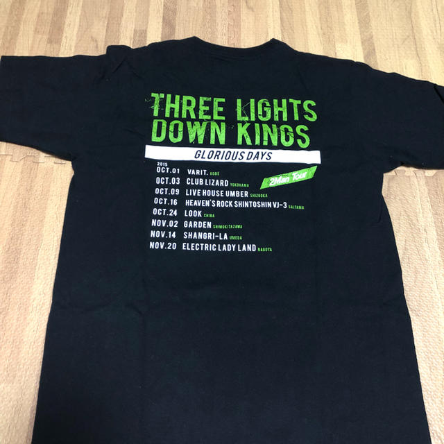 THREE LIGHTS DOWN KINGS Tシャツ エンタメ/ホビーのタレントグッズ(ミュージシャン)の商品写真