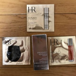 ヘレナルビンスタイン(HELENA RUBINSTEIN)のヘレナルビンスタイン サンプルセット(サンプル/トライアルキット)