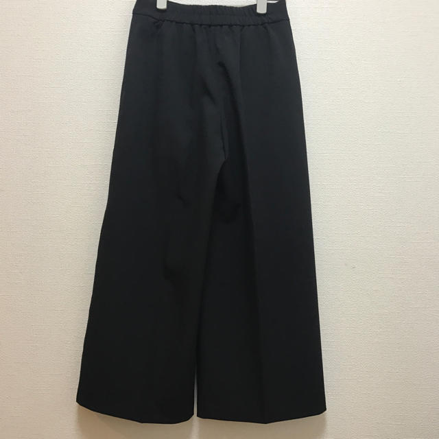 PLST(プラステ)のPLST 二重織2WAYストレッチワイドアンクルパンツ XS レディースのパンツ(クロップドパンツ)の商品写真