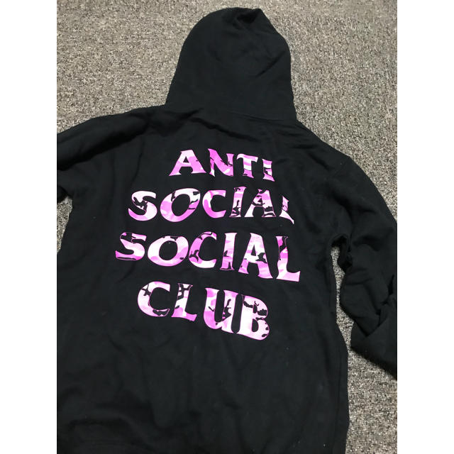 Supreme(シュプリーム)のanti social social club パーカー メンズのトップス(パーカー)の商品写真