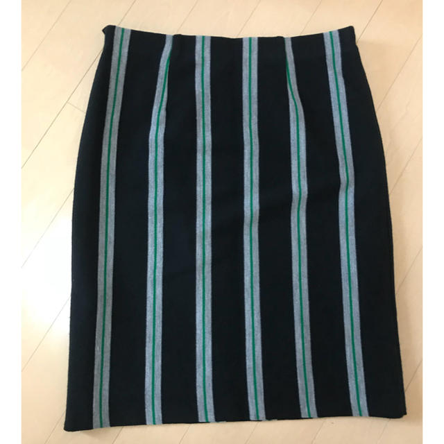 LATO   CALLE  ニットスカート  「美品」 レディースのスカート(ひざ丈スカート)の商品写真