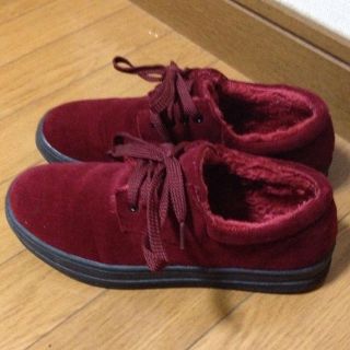 ウィゴー(WEGO)のWEGO★モコモコシューズ(スニーカー)