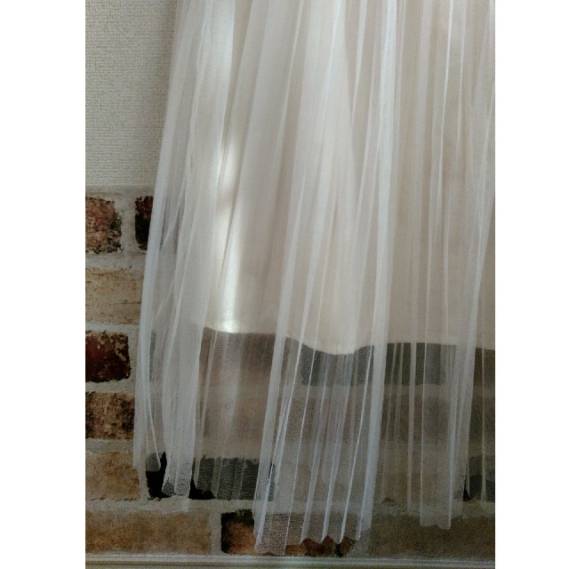 GU(ジーユー)のロングチュールスカート　ホワイト レディースのスカート(ロングスカート)の商品写真