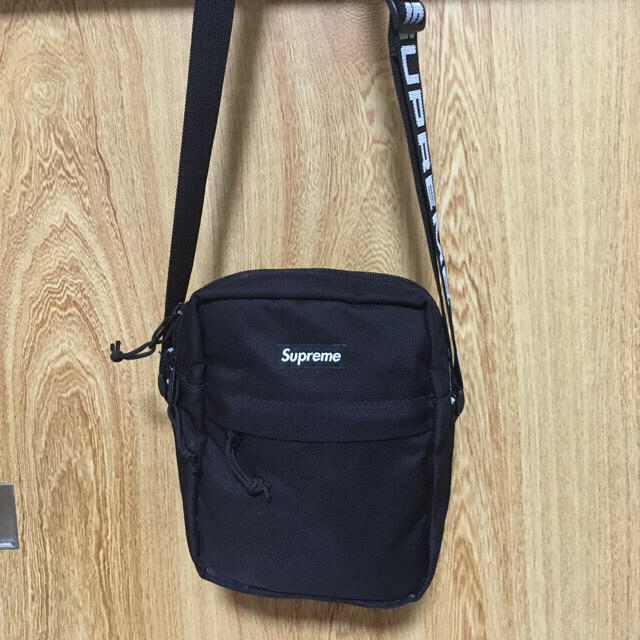 supreme 18ss shoulder bag