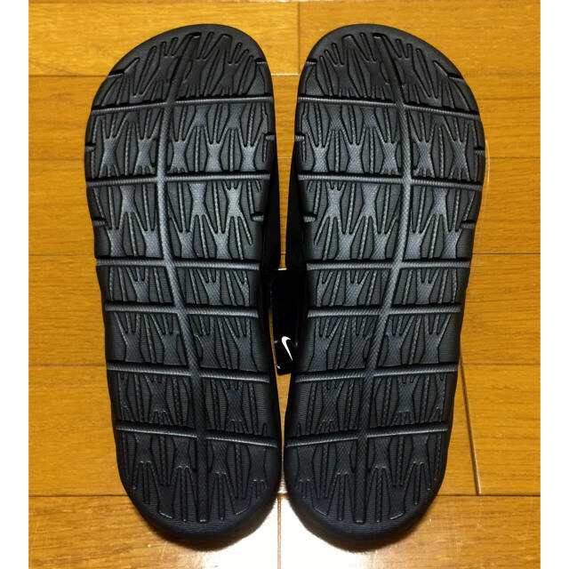 NIKE(ナイキ)の【新品】NIKE BENASSI SOLARSOFT SB サンダル 26 メンズの靴/シューズ(サンダル)の商品写真