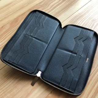 ヴァレクストラ(Valextra)のvalextra 長財布(長財布)