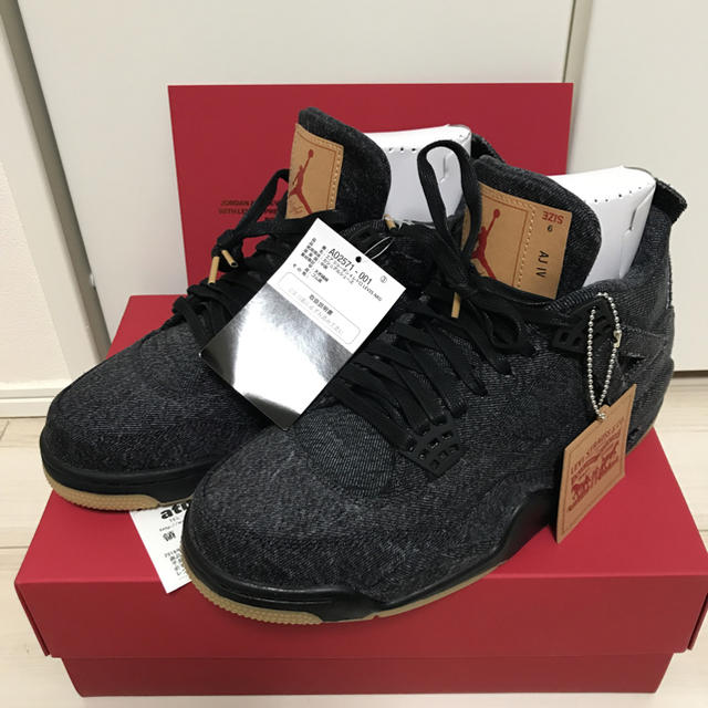 Levi's - 【最安値】Levi's NIKE AIR JORDAN 4 RETROの通販 by ...