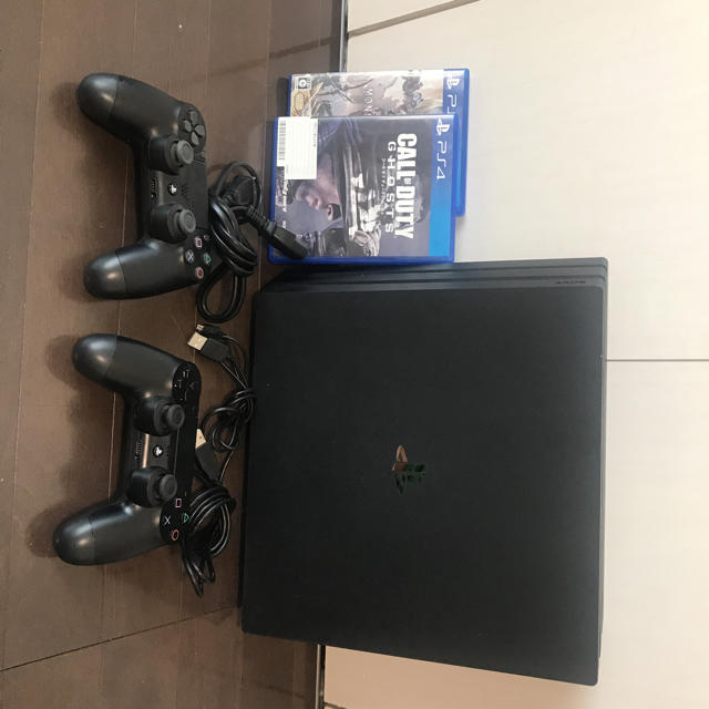 ps4 pro 1TB コントローラー2つ - 家庭用ゲーム機本体