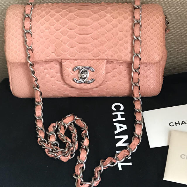 CHANEL シャネル パイソンマトラッセ