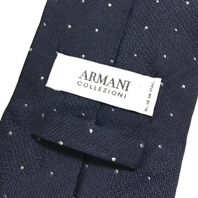 ARMANI COLLEZIONI(アルマーニ コレツィオーニ)の定1.9万美品 アルマーニコレッツォーニ ドットシルクネクタイ メンズのファッション小物(ネクタイ)の商品写真