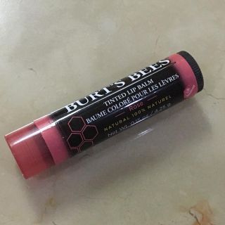 バーツビーズ(BURT'S BEES)の送料込 新品 バーツビーズ ティンテッド リップ ローズ (リップケア/リップクリーム)