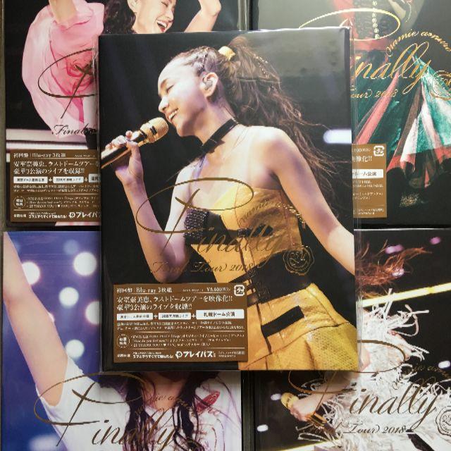 安室奈美恵　Finally ブルーレイ 全巻収納BOX　カレンダー付き エンタメ/ホビーのDVD/ブルーレイ(ミュージック)の商品写真