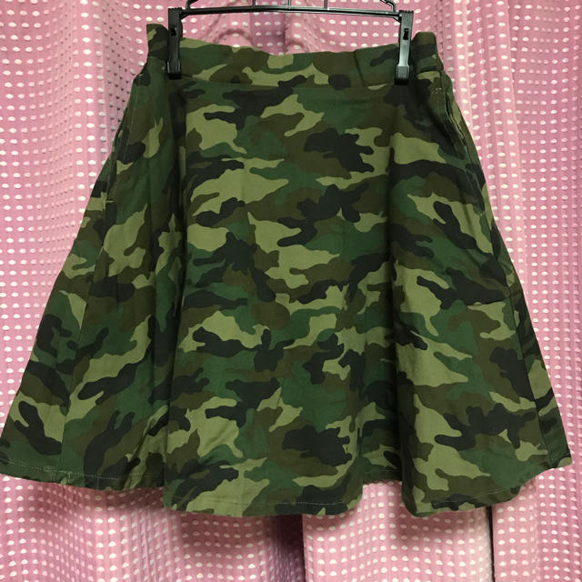 WEGO(ウィゴー)のwego 迷彩スカート レディースのスカート(ミニスカート)の商品写真