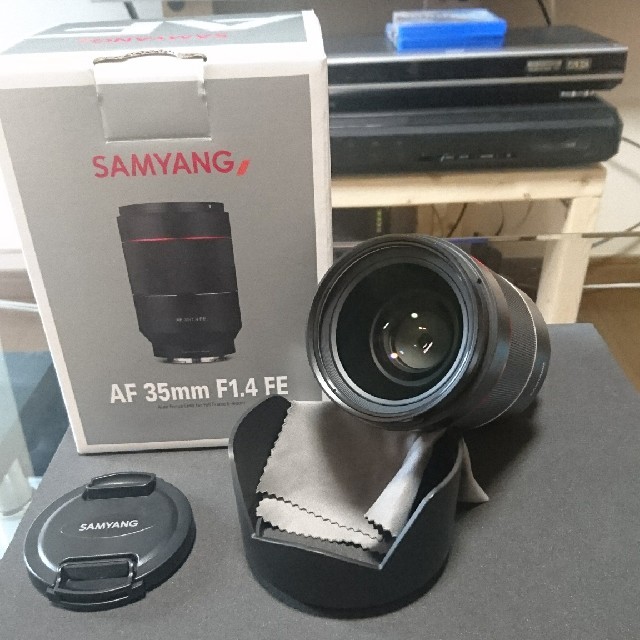 最新入荷 SONY Eマウント レンズ SAMYANG AF 35㎜ F1.4 レンズ(単焦点)