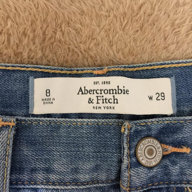 Abercrombie&Fitch(アバクロンビーアンドフィッチ)のアバクロ デニム ショーパン レディースのパンツ(ショートパンツ)の商品写真