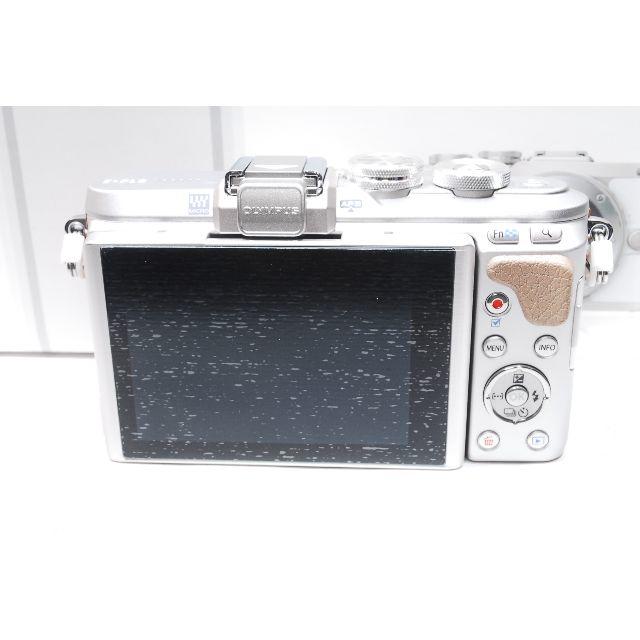 OLYMPUS(オリンパス)の❤️新品未使用品❤️OLYMPUS PEN E-PL8 大人気のオレンジ♫ スマホ/家電/カメラのカメラ(ミラーレス一眼)の商品写真