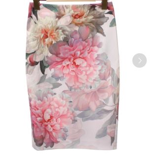 テッドベイカー(TED BAKER)の新品 テッドベイカー  花柄 スカート(ひざ丈スカート)