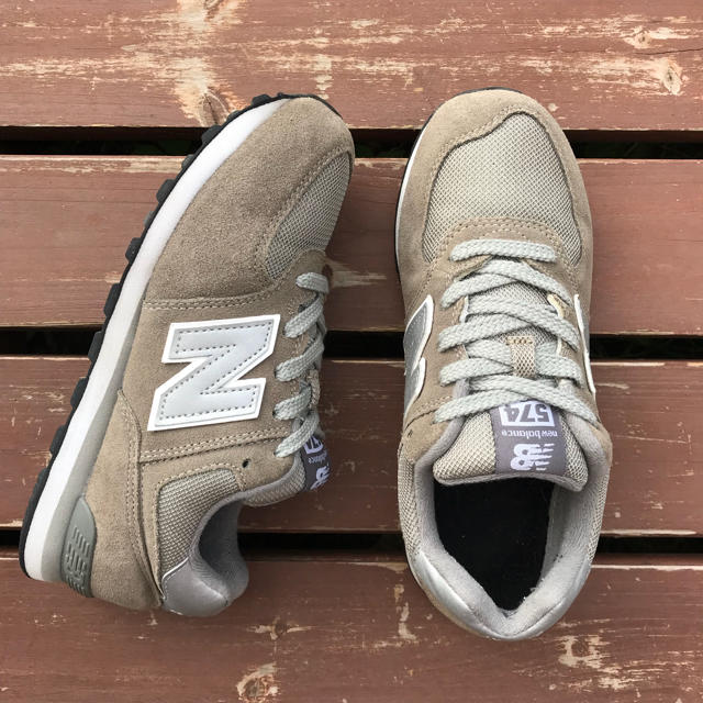 New Balance(ニューバランス)の22.5 newbalance KL574GSG ニューバランス  W284 レディースの靴/シューズ(スニーカー)の商品写真