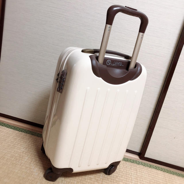 キャリーケース 天使 クロス レディースのバッグ(スーツケース/キャリーバッグ)の商品写真