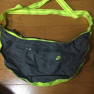 ナイキ(NIKE)のショルダーバッグ  ナイキ(ショルダーバッグ)