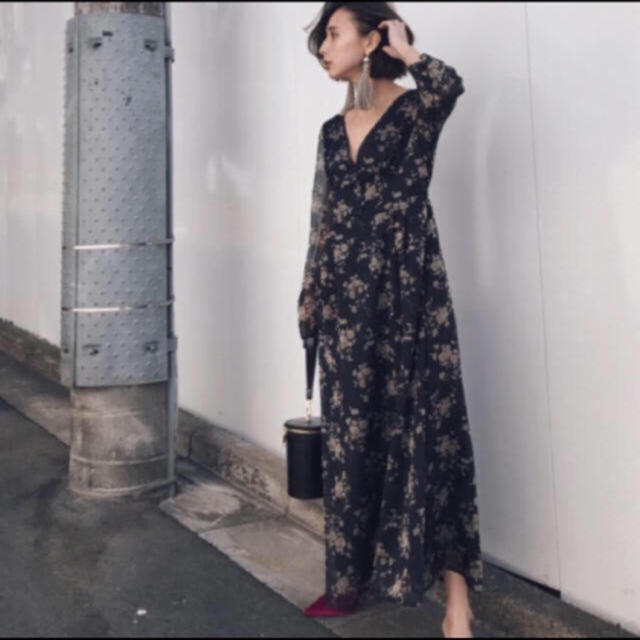 Ameri VINTAGE(アメリヴィンテージ)のNOSTALGIC LONG DRESS レディースのワンピース(ロングワンピース/マキシワンピース)の商品写真