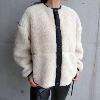 ハイク(HYKE)の期間限定お値下げ！【新品】HYKE ボアジャケット ショートタイプ 18AW(ノーカラージャケット)