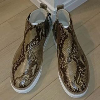 ザラ(ZARA)のZARA パイソン柄 ハイカット スニーカー スリッポン 37(スニーカー)