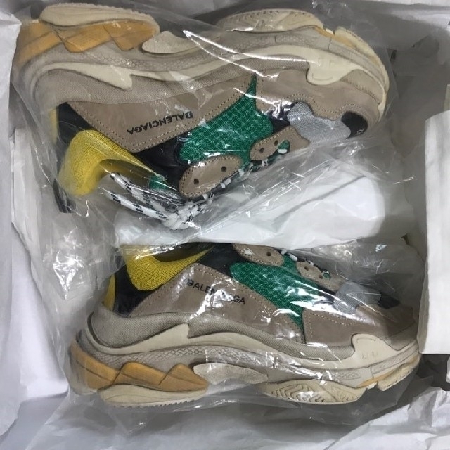 Balenciaga(バレンシアガ)のBALENCIAGA TRIPLE S トリプル S 42 メンズの靴/シューズ(スニーカー)の商品写真