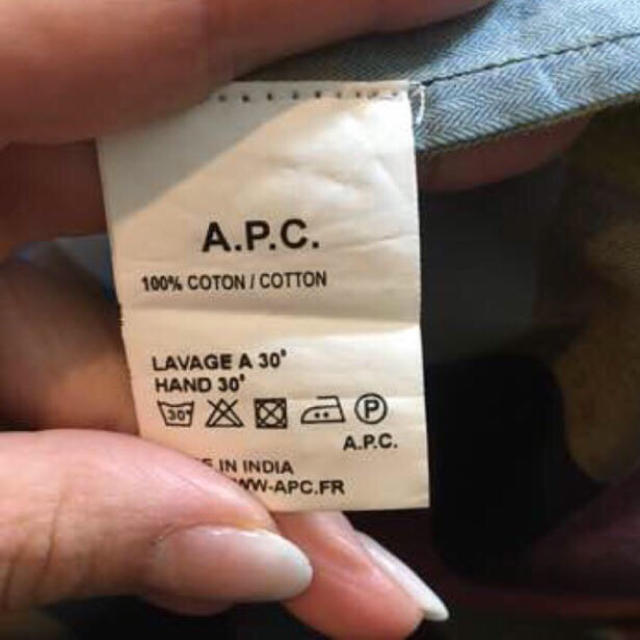 A.P.C(アーペーセー)のA.P.C. アーペーセー チェックシャツ コットン100% レディースのトップス(シャツ/ブラウス(長袖/七分))の商品写真