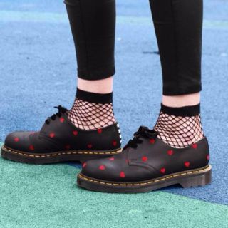 ドクターマーチン(Dr.Martens)のドクターマーチン × レイジーオーフ / ハート柄フラットシューズ(ローファー/革靴)