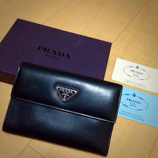 プラダ(PRADA)のPRADA レザー財布(財布)