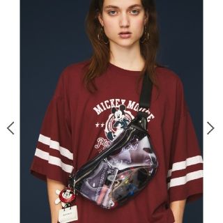 マウジー(moussy)の新品 店舗限定ライトパープル WAIST&SHOULDER CLEARバッグ(ボディバッグ/ウエストポーチ)