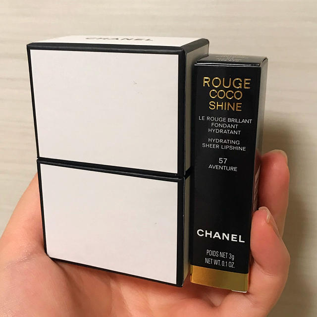 CHANEL(シャネル)の【未使用品】ココシャイン 57アバンチュール CHANEL コスメ/美容のベースメイク/化粧品(口紅)の商品写真