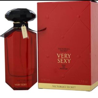 ヴィクトリアズシークレット(Victoria's Secret)のヴィクトリアシークレット 香水 VERY SEXY 50ml 新品未使用(香水(女性用))