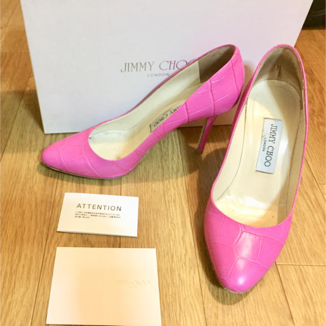 JIMMY CHOO(ジミーチュウ)の限定値下げ　JIMMY CHOO ジミーチュウ パンプス レディースの靴/シューズ(ハイヒール/パンプス)の商品写真