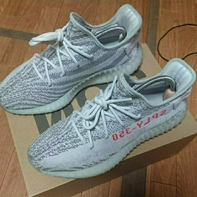 adidas yeezy boost 350 v2 28cm