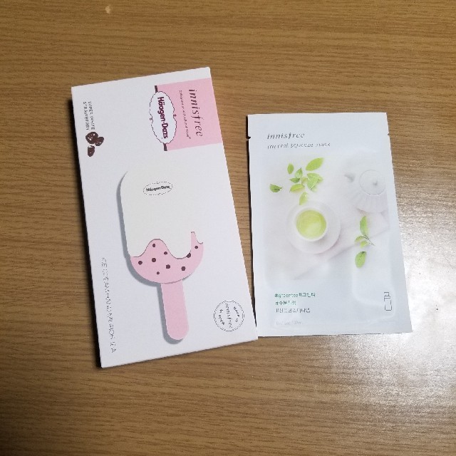 Innisfree(イニスフリー)のイニスフリー　ハーゲンダッツ　ミラー　ストロベリー コスメ/美容のコスメ/美容 その他(その他)の商品写真