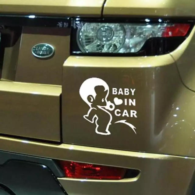 カー ステッカー Baby In Car 赤ちゃん こども 車 ホワイトの通販 By ゆう S Shop ラクマ