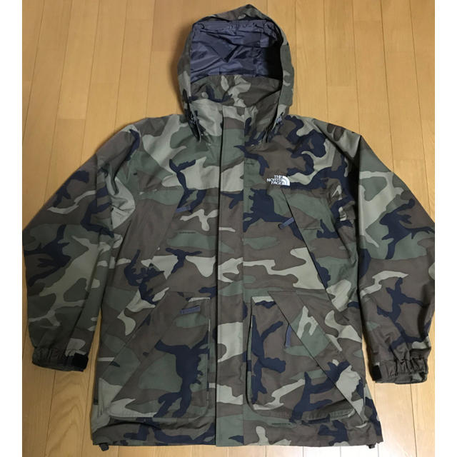 THE NORTH FACE 型番NP10402