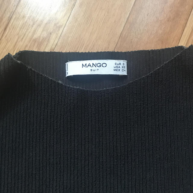 MANGO(マンゴ)のMANGO ハイネックリブトップス レディースのトップス(カットソー(長袖/七分))の商品写真